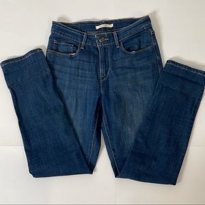 Levis Mid Rise Skinny Jean Size 6